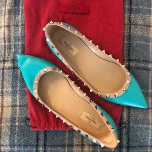 Valentino rockstud teal pointed toe flats, sz 40